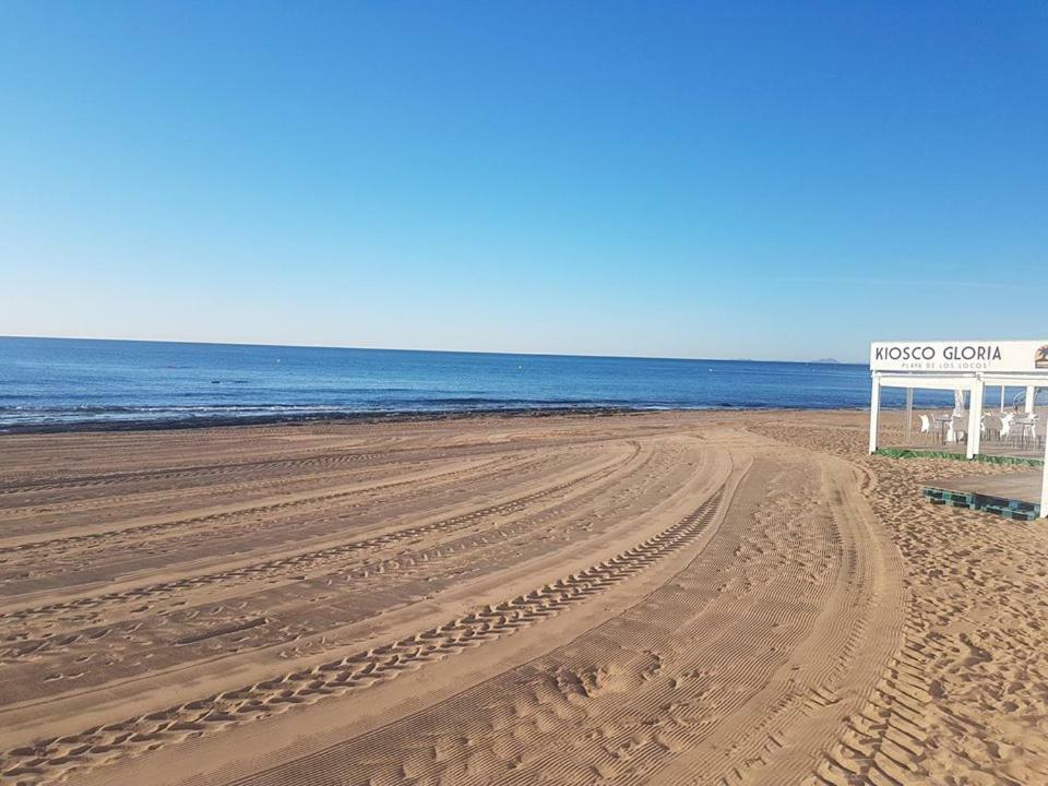 Palacio Del Mar, Beach, Sea View, Pool Leilighet Torrevieja Eksteriør bilde